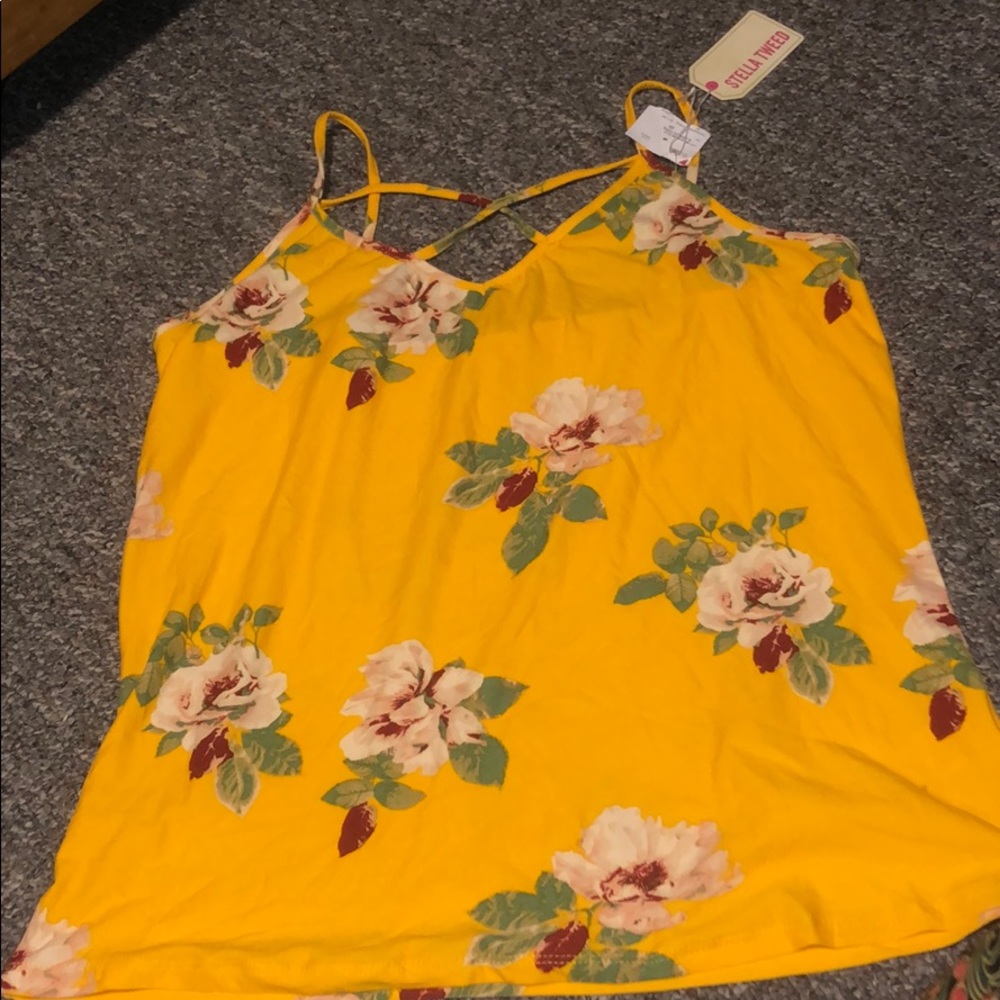 New top by Stella tweed size 3X